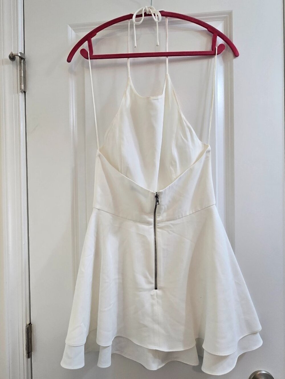Alice + Olivia Sicily Halter Romper - Off White - Picture 6 of 10